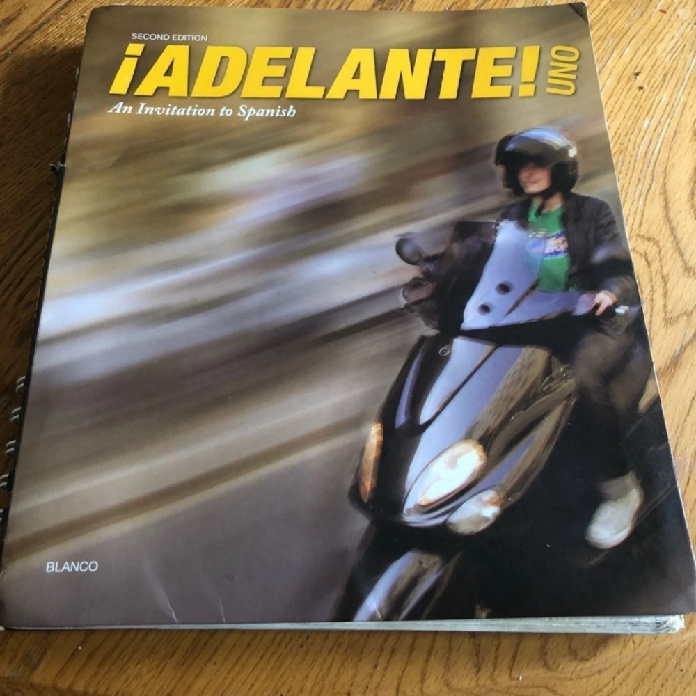 ¡Adelante! Uno Spanish Textbook